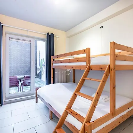 Centrally Located In Apartment